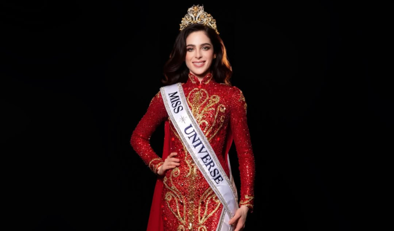 Fátima Bosch, Miss Universo 2025, abandona programa en vivo tras preguntas incómodas en Telemundo 