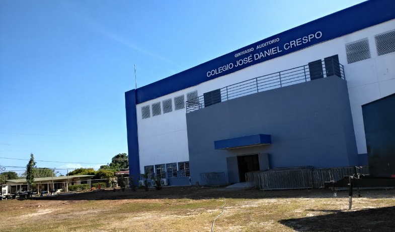 Tras 12 años de espera, el Colegio José Daniel Crespo recibe gimnasio y aulas nuevas 