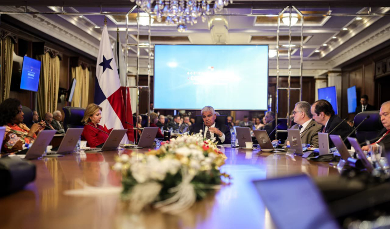 Autorizan compra de helicóptero en el SENAN para atender misiones de seguridad  