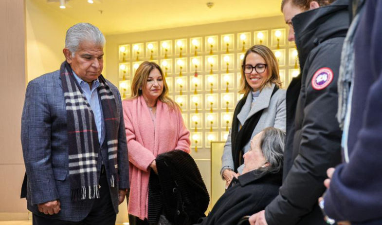 Madre y hermana de María Corina Machado agradecen apoyo 'clave' del presidente Mulino y Panamá 