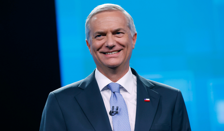 El ultraderechista José Antonio Kast gana por amplio margen las presidenciales de Chile 