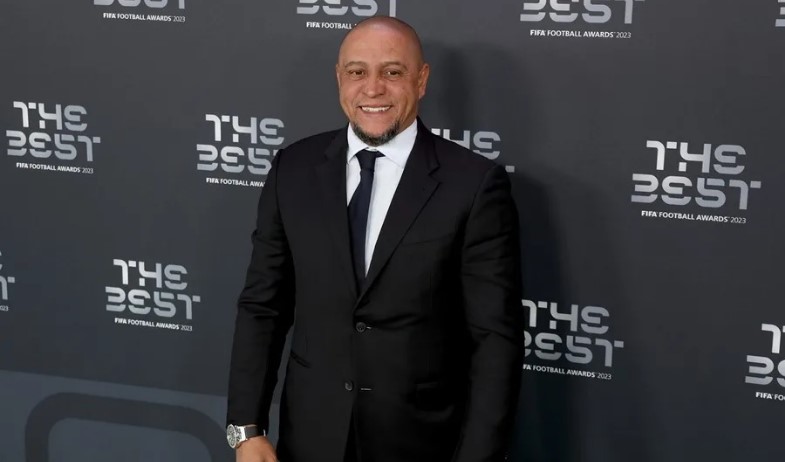 Roberto Carlos ingresado en Brasil tras ser operado por un problema cardiaco 