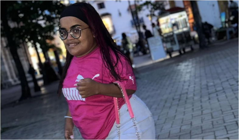 La Gran Leidy aterrizó en Panamá para el 'Parking de Yen Video' 