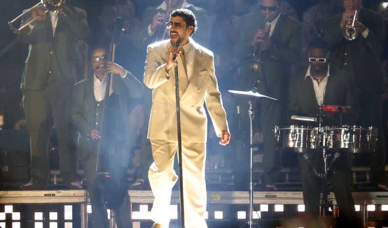 Demandan a Bad Bunny y su sello disquero por 16 millones de dólares 