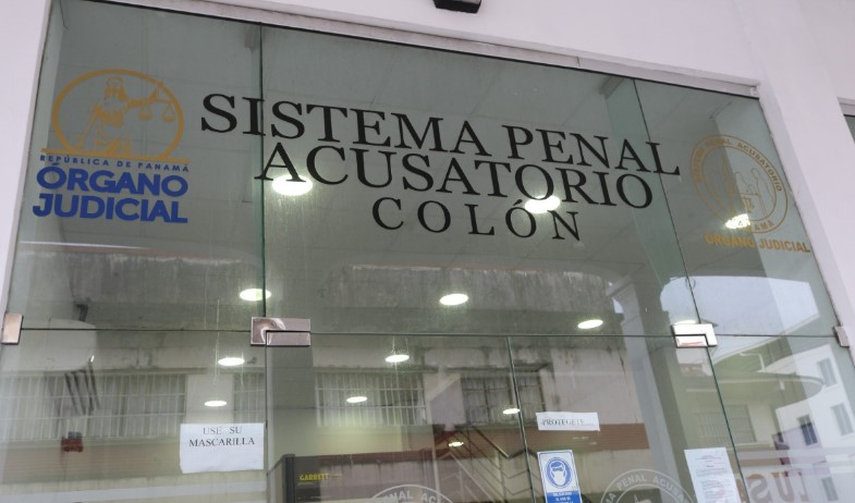 Condenan a nueve años de prisión a hombre por robo agravado a turista en Colón 