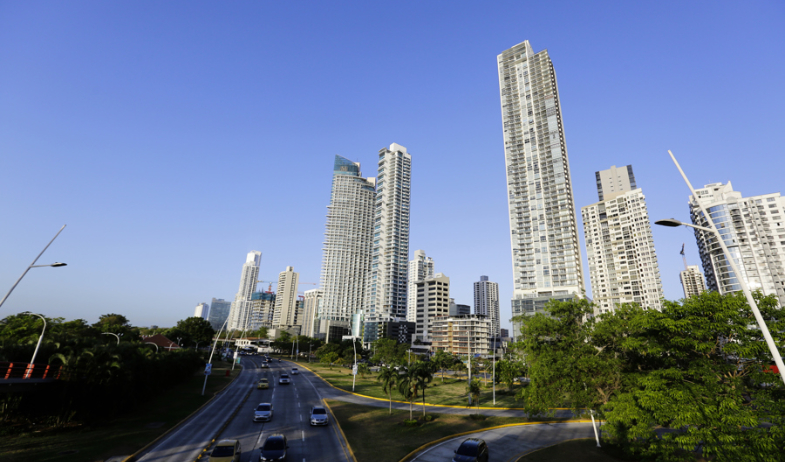 Panamá refinancia deuda para pagar bono de 980 millones de dólares y otras acreencias 