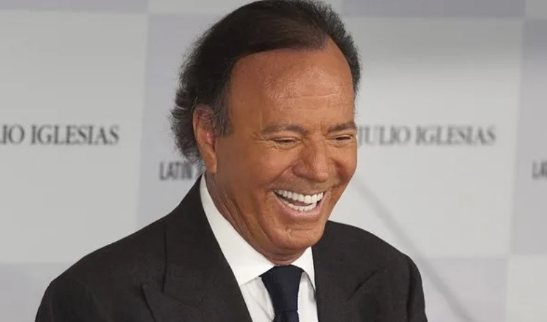 Julio Iglesias pide archivar la investigación contra él y detener el daño reputacional 