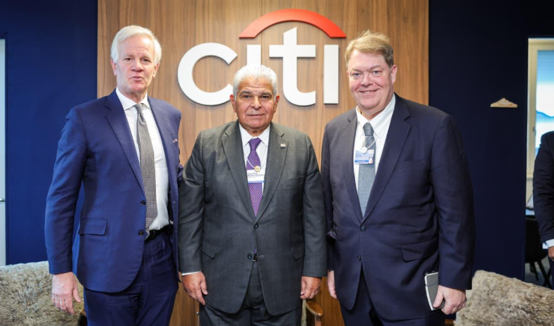 Citi, Maersk y AES manifiestan interés en oportunidades de inversión en Panamá tras reuniones con Mulino en Davos 