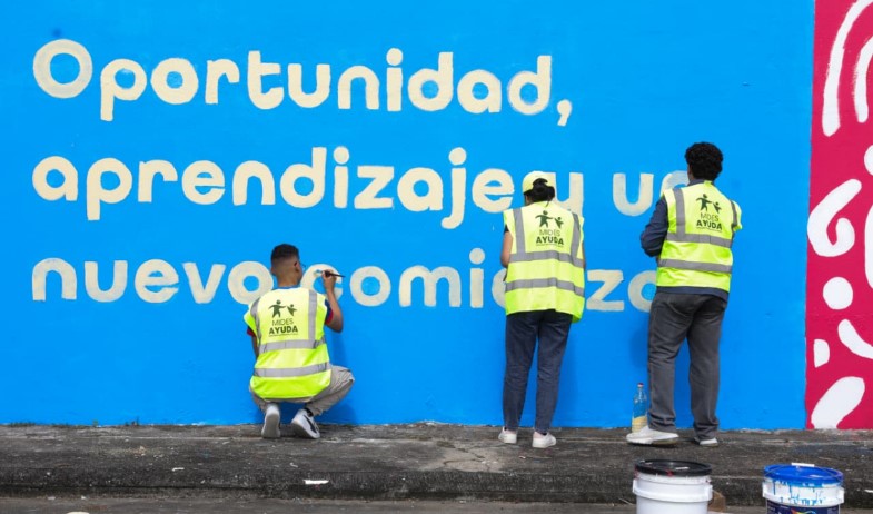 MIDES abre matrícula en CEFODEA y lanza campaña '100 cupos pa seguir pa'lante' 