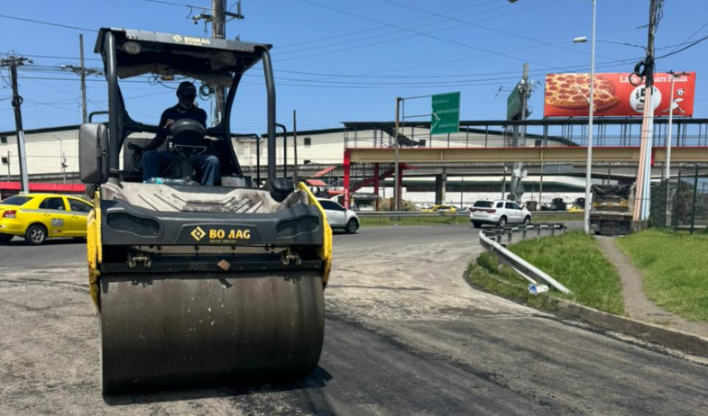 Tras meses de quejas, MOP interviene la entrada de Sagrada Resurrección en Colón 