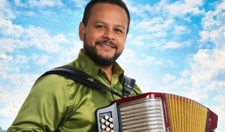 Herminio Rojas lanza su tema de carnaval  'Que leche la mía' 