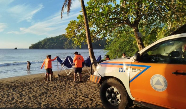 Una mujer muere en naufragio en Guázaro y niña continúa desaparecida en Ñurúm 