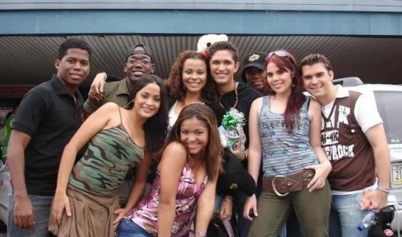 Karen Peralta recuerda con cariño 'Vive la Música' 2006 y el público pide un reencuentro 