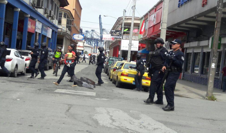 Asaltan y amordazan a cuatro cubanos en apartamento de la ciudad de Colón 
