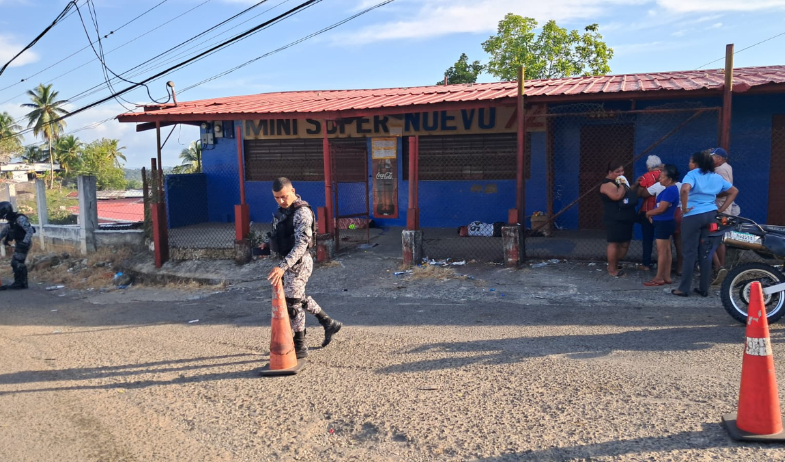 Operativo tras ataque en Puerto Pilón deja armas decomisadas y tres aprehendidos 