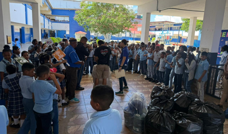 Refuerzan cultura ambiental en centros educativos de Colón 