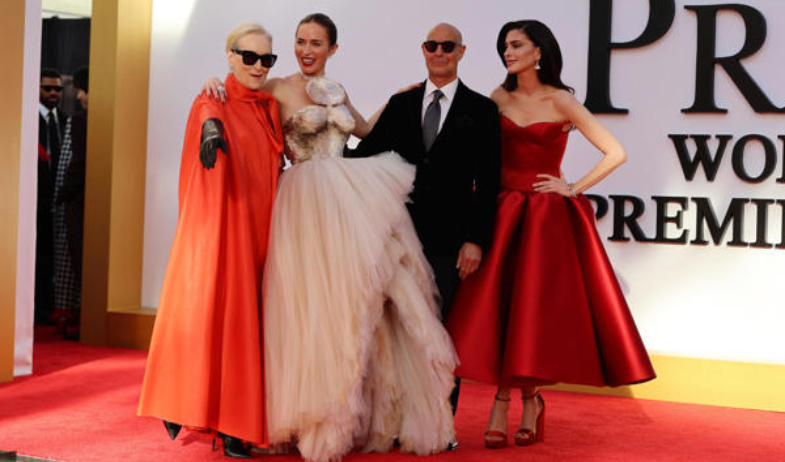 Las estrellas de ‘El diablo viste a la Moda 2’ celebran su estreno en Nueva York 