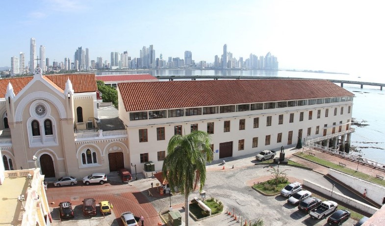 Panamá aboga por la desescalada tras el 'preocupante' ataque de Irán a Emiratos 