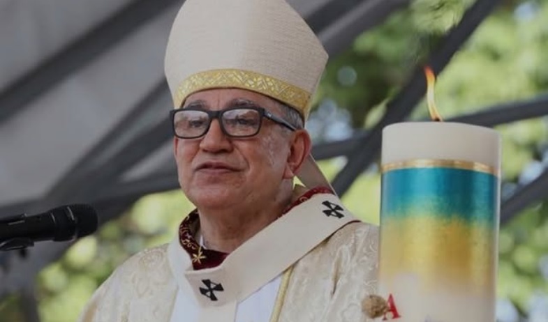 Arzobispo de Panamá pide a la población vacunarse contra sarampión tras llegada de casos 