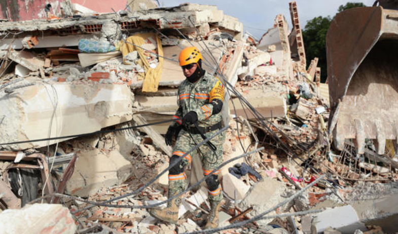 Venezuela ha recibido a más de 1.600 rescatistas para atender a víctimas de los terremotos 