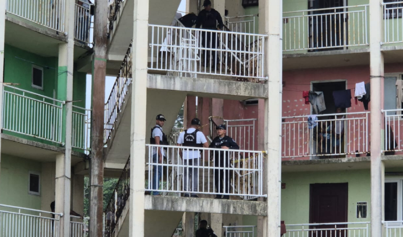 Cuatro impactos de bala dejan herido a un adolescente en Altos de Los Lagos 