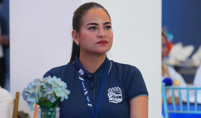 Sancionan a alcaldesa de Arraiján por contratación de familiares 