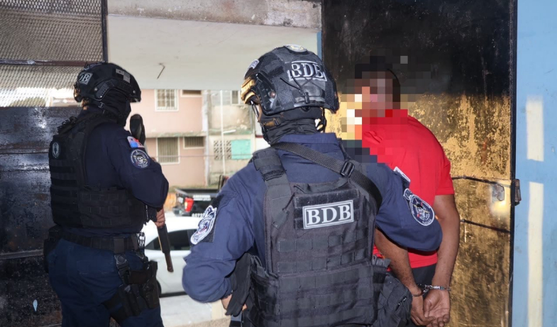 Cae grupo delictivo que infiltró operaciones portuarias para el envío de drogas a tres contientes 