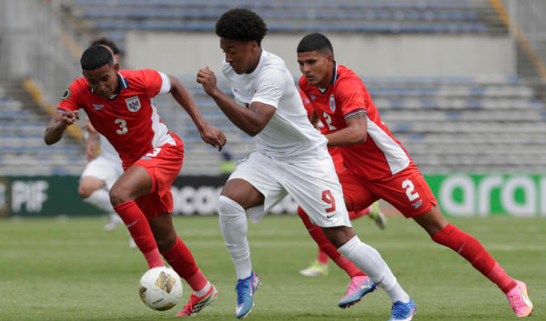 0-3. Canadá golea a Panamá con una gran actuación del centrocampista Emrick Fotsing 
