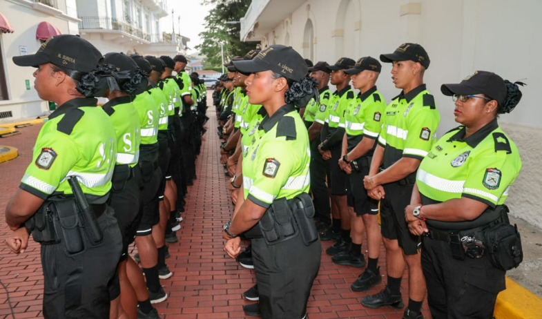 SPI refuerza seguridad en el Casco Antiguo, Cinta Costera y Parque Omar  