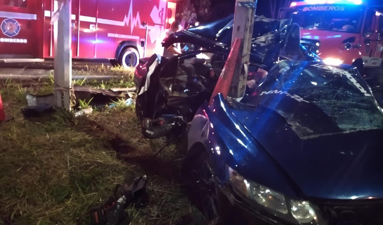 Dos muertos y un herido grave tras violento choque en la autopista Arraiján-La Chorrera 
