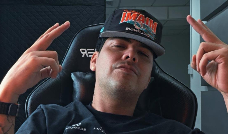 Faster habla sobre quienes viven criticando en redes 