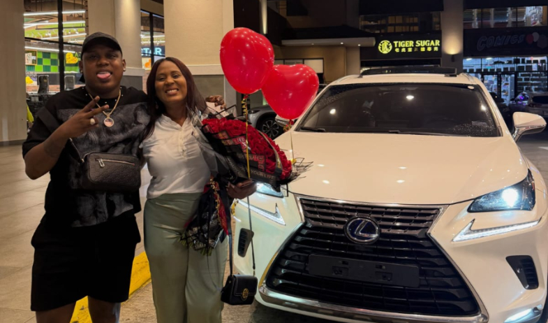 Yemil le regala un auto a su mamá tras recuperar la libertad y las redes no se quedaron calladas 