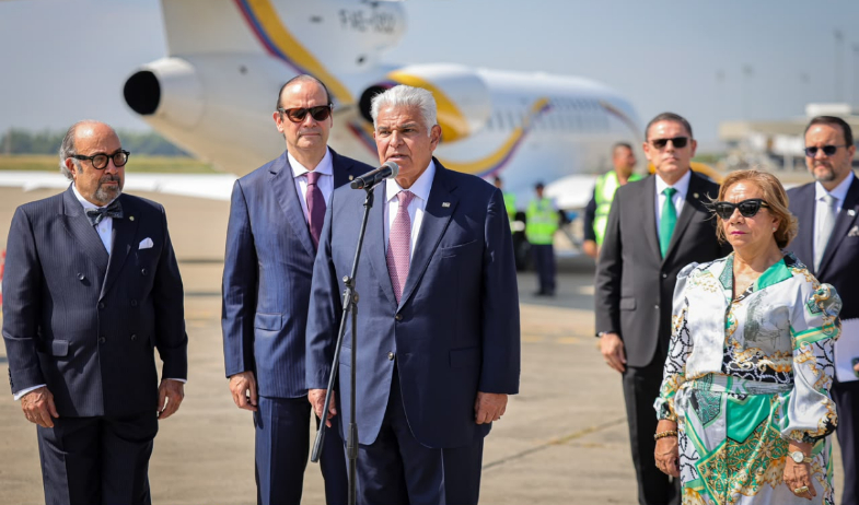Mulino llega a Colombia para investidura de Abelardo de la Espriella y reimpulsar las relaciones bilaterales 