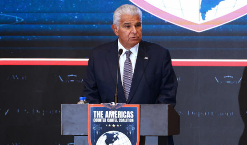 Mulino afirma que el narcotráfico es el peor enemigo del Canal de Panamá 