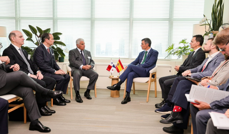 Presidente de España reitera importancia de Panamá en el bloque de Iberoamérica tras encuentro con Mulino 