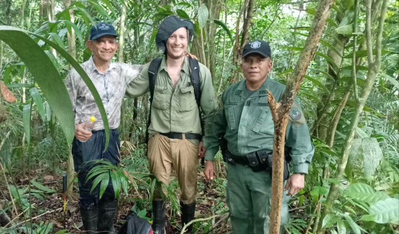 Rescatan a estudiante de Ingeniería Forestal tras extraviarse en área boscosa de Gamboa 