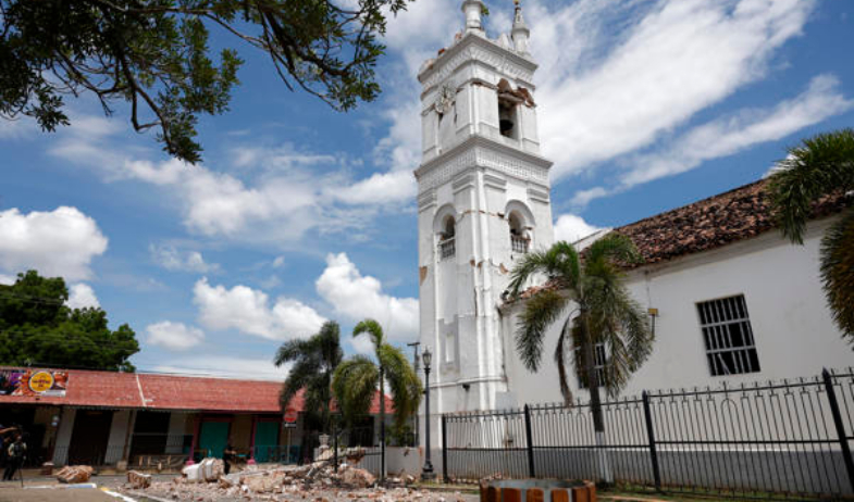 Mensaje de solidaridad de la Iglesia panameña tras el seísmo, que dejó 13 templos dañados 
