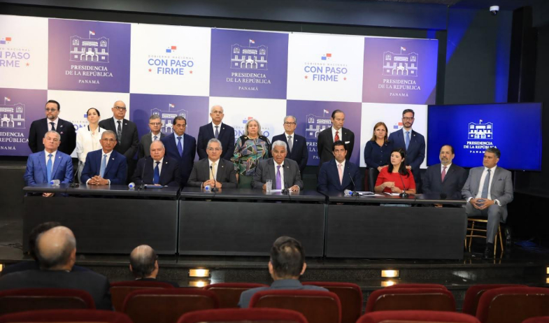 Anuncian la construcción de 1,400 casas adicionales para los afectados por el terremoto  
