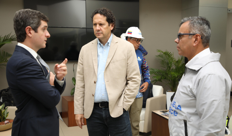 Panamá recibe delegación de especialistas de Venezuela para evaluar daños en centros educativos 