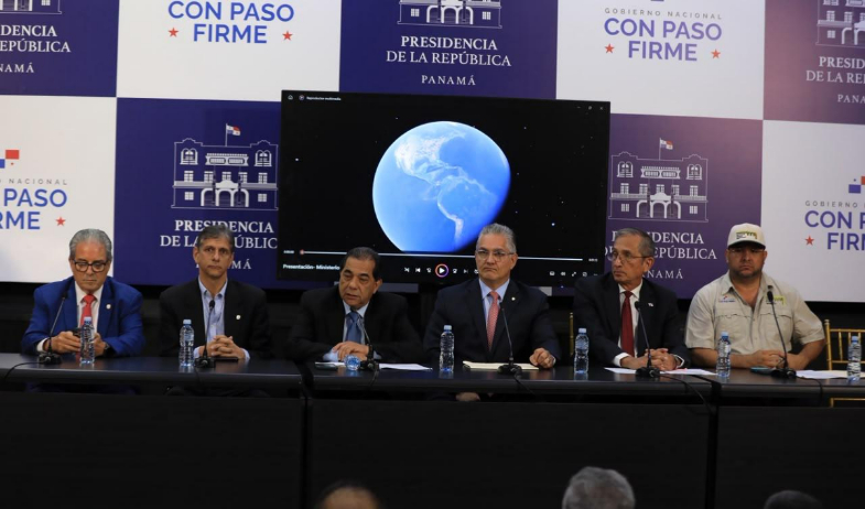 Escuelas particulares pueden iniciar clases garantizando seguridad de la comunidad educativa, sector público se mantiene cerrado 