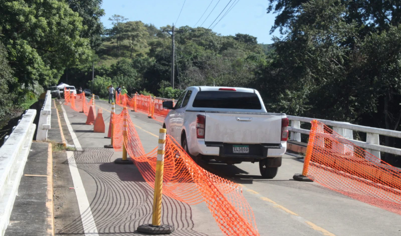 MOP impone restricciones de peso y altura en dos puentes de Coclé 
