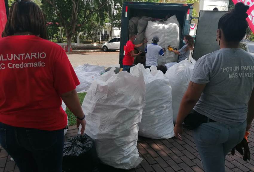 Vecinos aplaudieron la iniciativa. Foto: JS