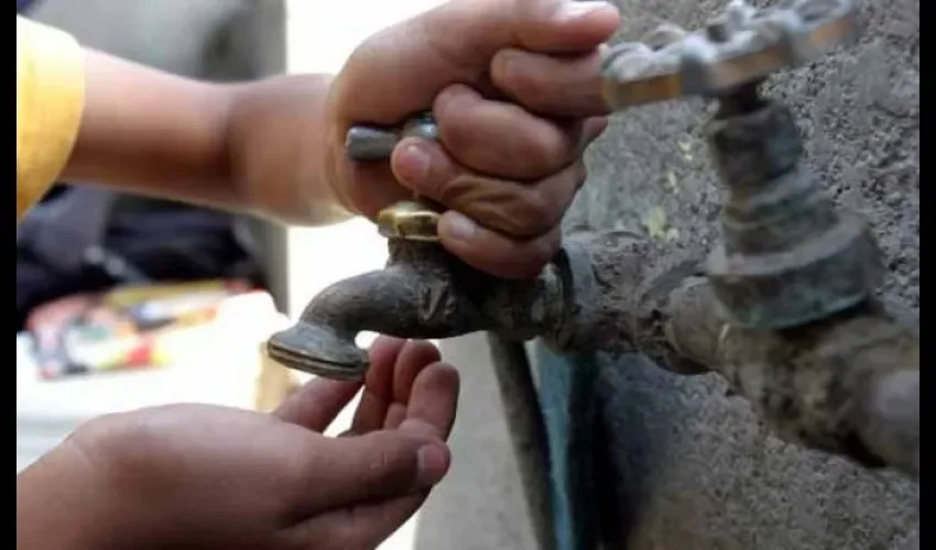 Falta de agua potable. Archivo