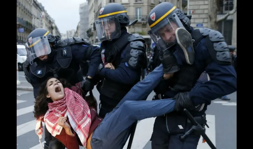 Protestas en Francia previo a la Cumbre del Clima 