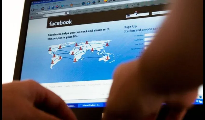 Mark Zuckerberg creador de Facebook 