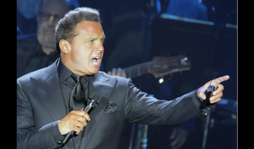  Luis Miguel 
