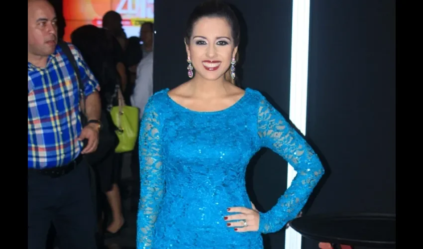 Michelle Simmons celebra Acción de Gracias