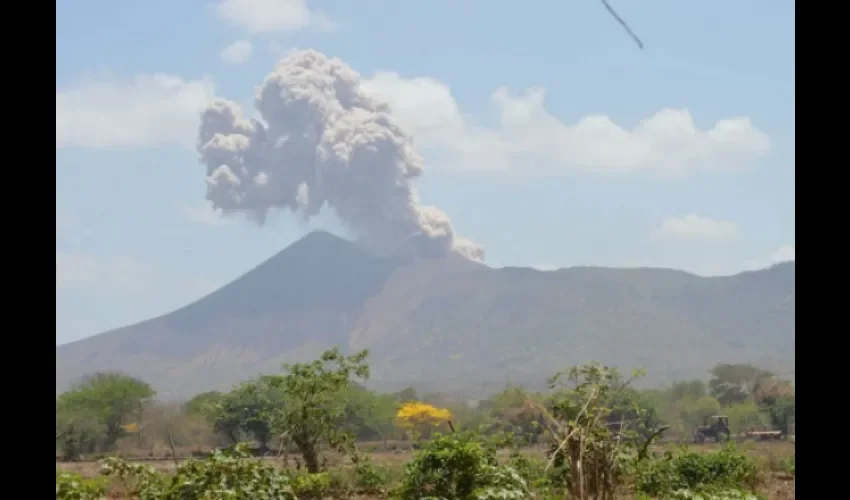 Volcan Telica