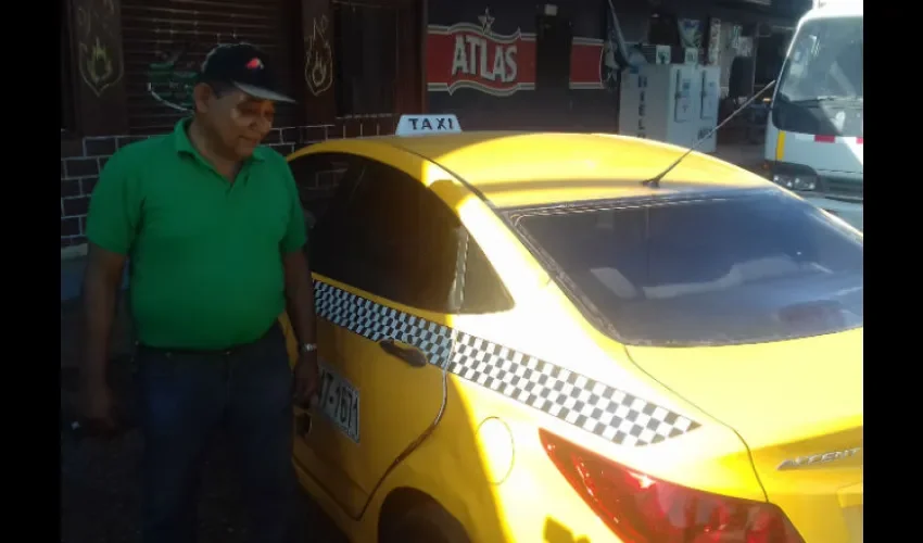 Taxista evita que mujer muriera macheteada por su expareja en David