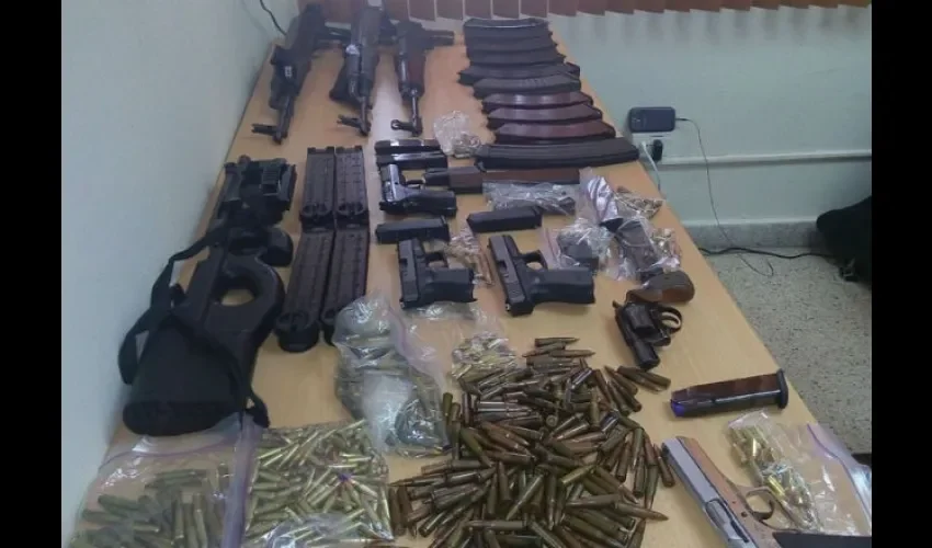 armas 